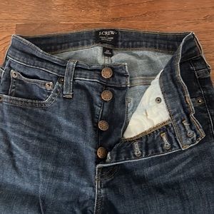 J. crew high rise skinny jeans. Small tear on right back pocket.